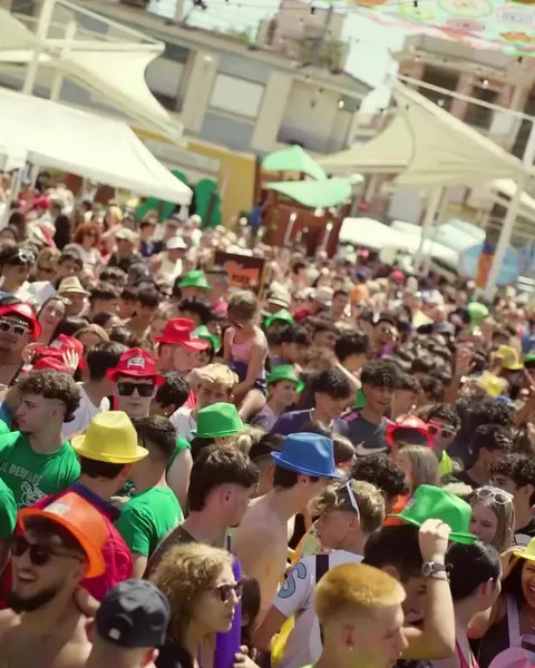 Shark Party en Algorfa (Alicante), foto 4